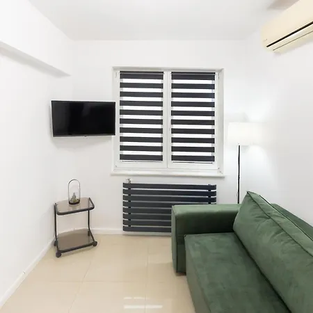 Lazy's Haven - Modern 2br In The Center