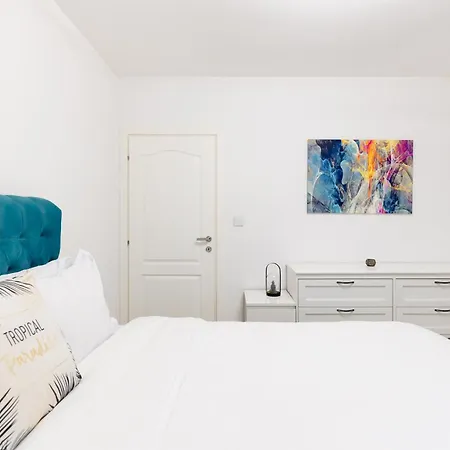 Apartment Lazy's Haven - Modern 2br In The Center Bukarest