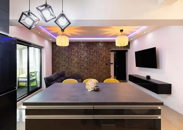 Apartament Lazy's Haven - Modern 2br In The Center *