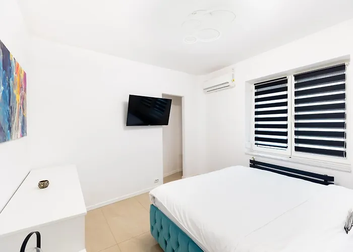 Lazy's Haven - Modern 2br In The Center * Bucureşti