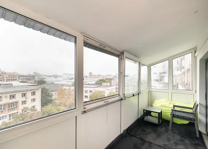 Lazy's Haven - Modern 2br In The Center *