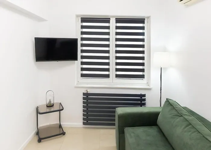Lazy's Haven - Modern 2br In The Center