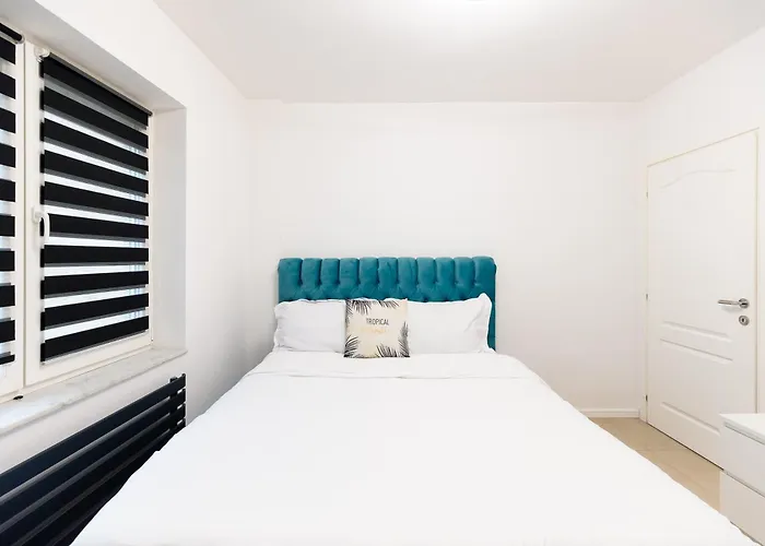 Lazy's Haven - Modern 2br In The Center