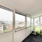 Lazy's Haven - Modern 2br In The Center *