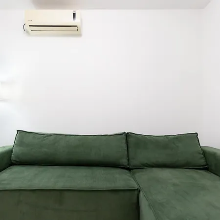 Apartament Lazy's Haven - Modern 2br In The Center Bucureşti